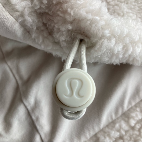 Lululemon Cinchable Fleece Zip-Up Teddy Outdoor Jacket White Opal Sz 10 LW3FBIS - Picture 5 of 11